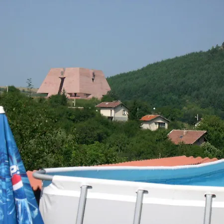 Aleksievata Kashta 3*