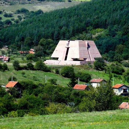 Aleksievata Kashta Hotel 3*