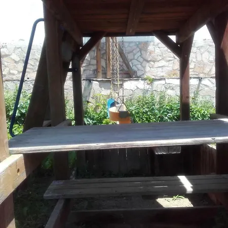 Aleksievata Kashta Hotel Gurgulyat