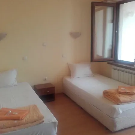 Aleksievata Kashta Hotel Gurgulyat